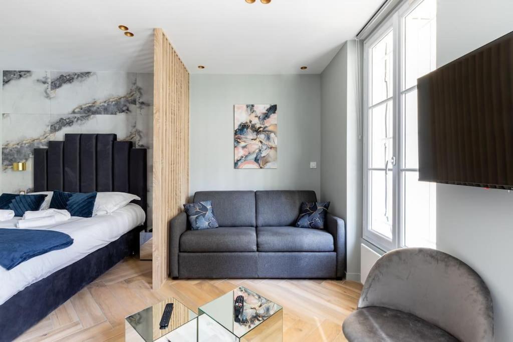 Neuilly/Paris :Magnifique Appartement 4P Extérieur photo